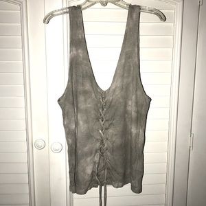 Semi cropped, lace up tank top